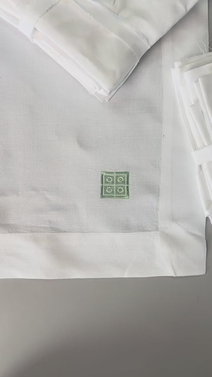 Lot de coupons brodés pour patchwork