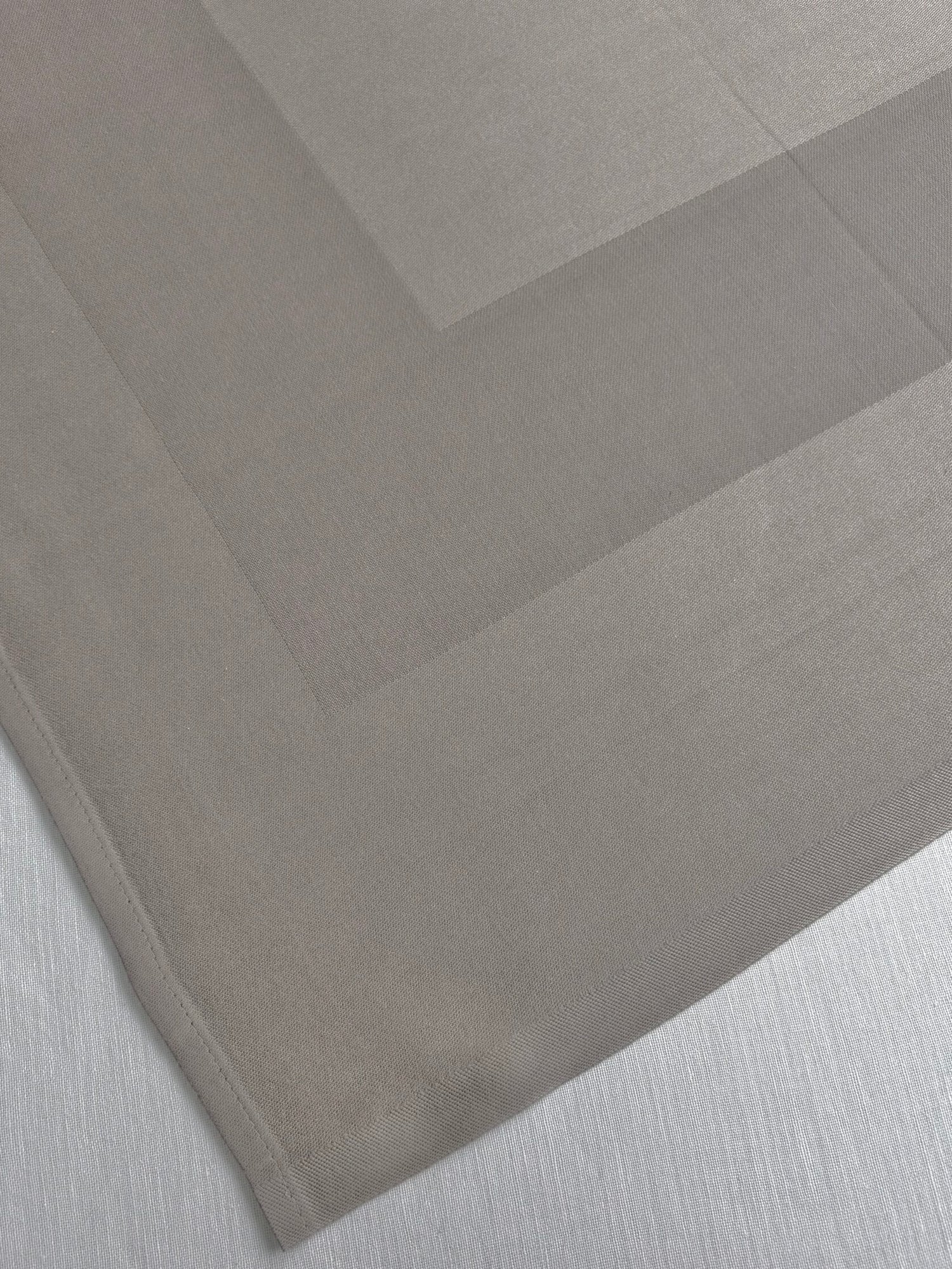 Coupon tissu sergé taupe 100% coton