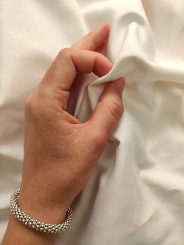 Coupon tissu satin peigné 100% coton crème - 140 x 200 cm - Upcycling - Seconde Main – Image 2