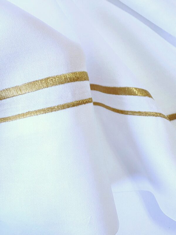 Coupon tissu satin blanc 100% coton - double liseré doré - 110 x 160 cm - Upcycling - Seconde Main